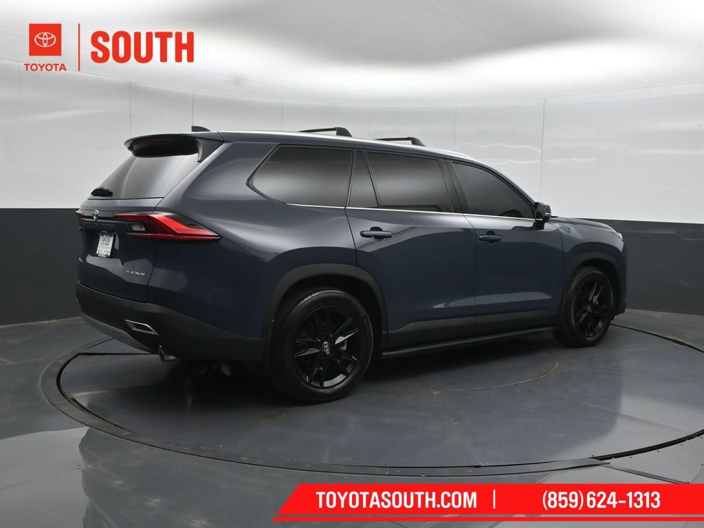 Used 2024 Toyota Grand Highlander AWD Hybrid image 2