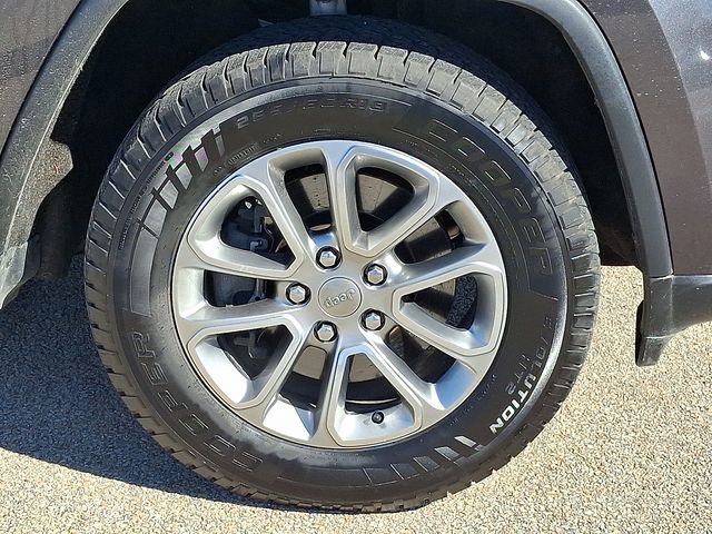 Used 2021 Jeep Grand Cherokee Laredo image 8