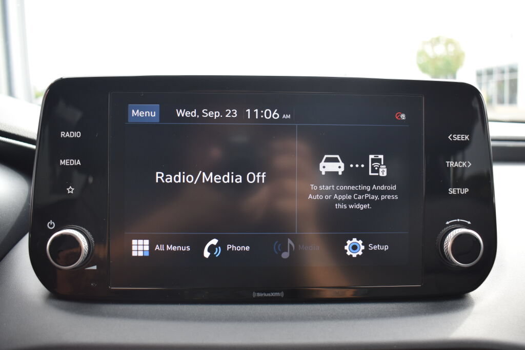 Used 2021 Hyundai Santa Fe SEL w/ Convenience Package AWD/4WD image 7