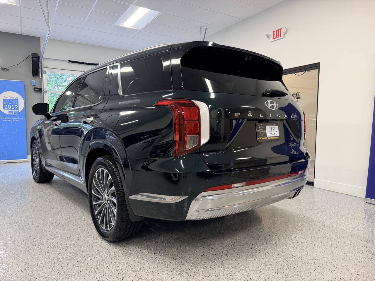 Used 2023 Hyundai Palisade Calligraphy FWD image 9
