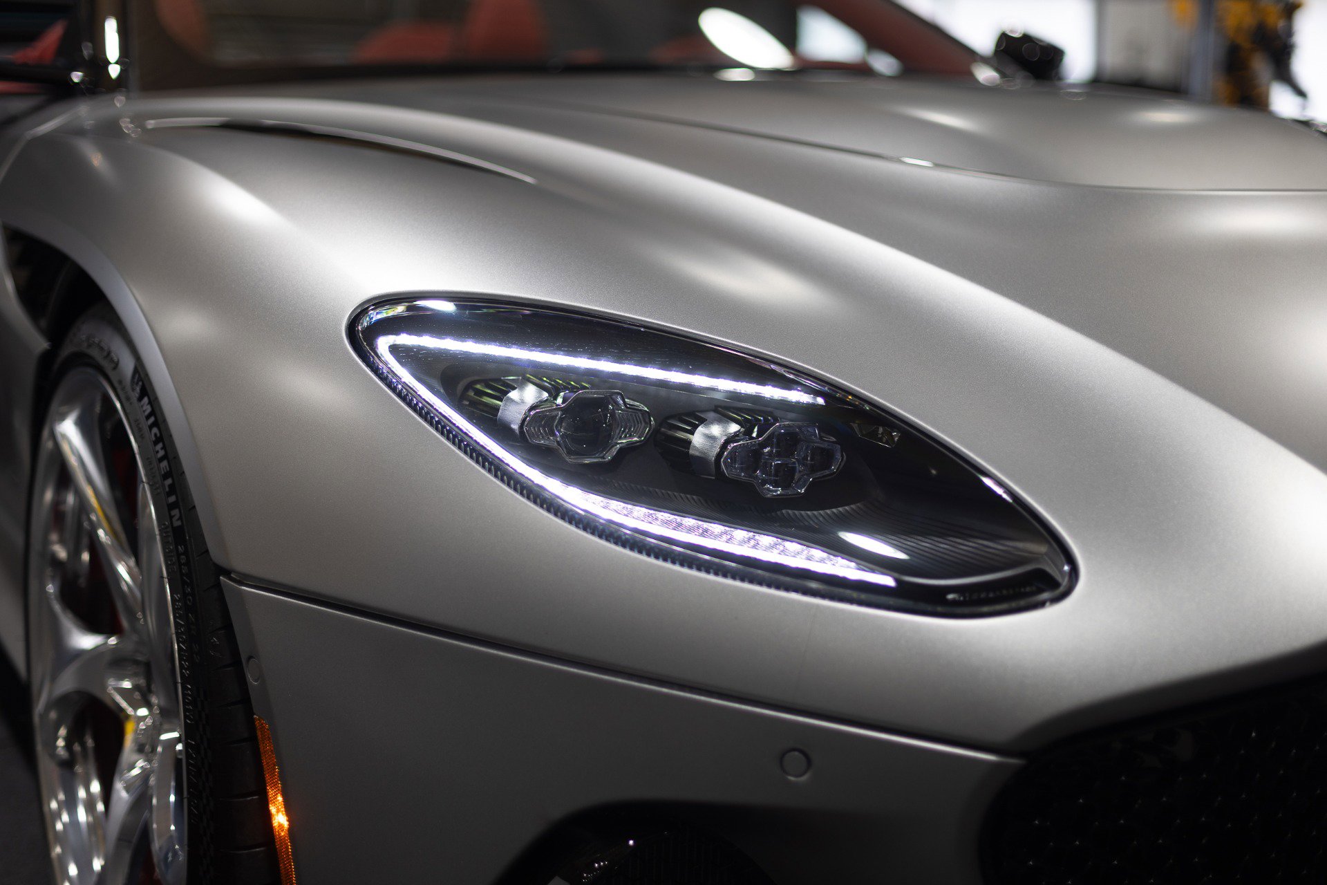 Used 2023 Aston Martin DBS Superleggera Volante image 46