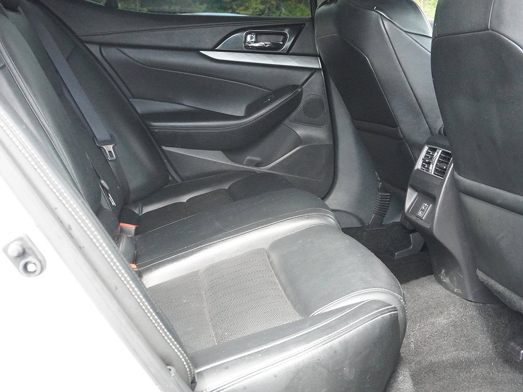 Used 2018 Nissan Maxima 3.5 SL FWD image 35