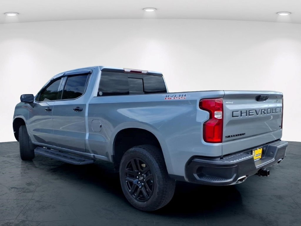 Used 2024 Chevrolet Silverado 1500 LT Trail Boss w/ Convenience Package II AWD/4WD image 12