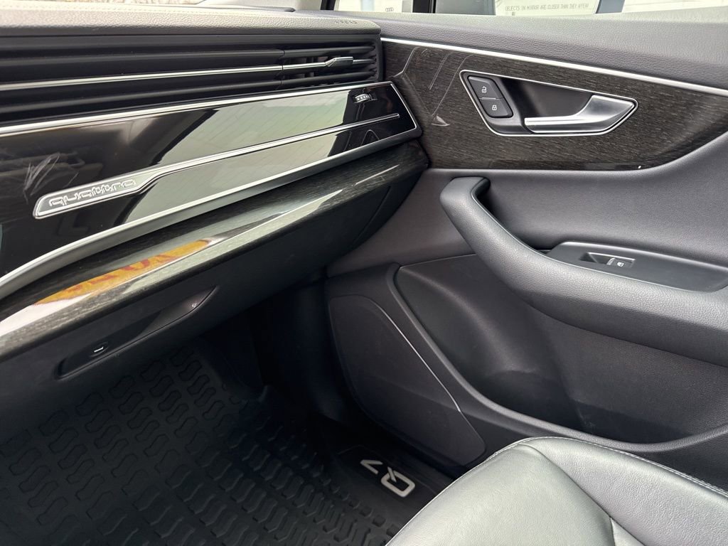 Used 2023 Audi Q7 3.0T Premium image 30