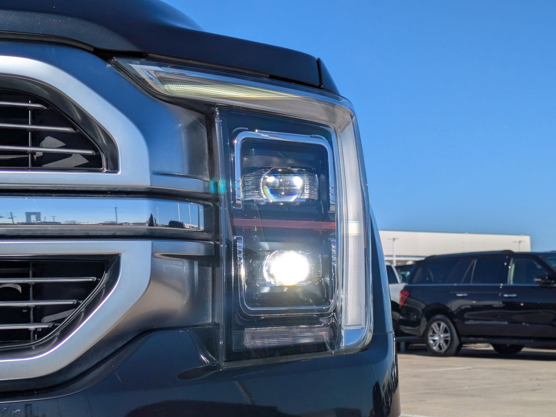 Used 2021 Ford F150 Limited image 10