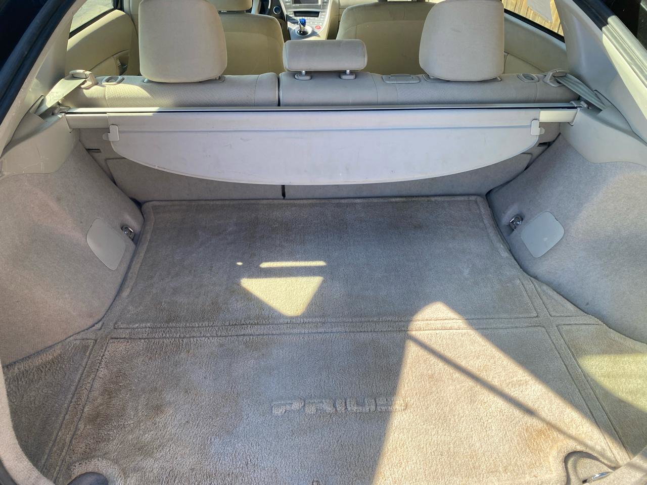 Used 2014 Toyota Prius Three image 8