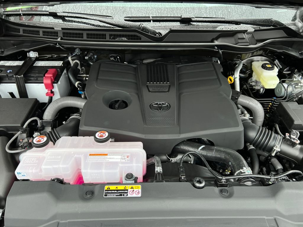 New 2026 Toyota Tundra 1794 Edition AWD/4WD image 9
