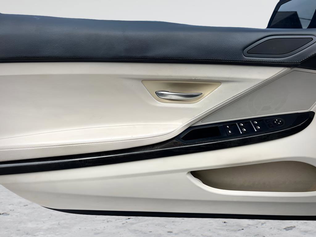 Used 2013 BMW 650i Convertible image 27