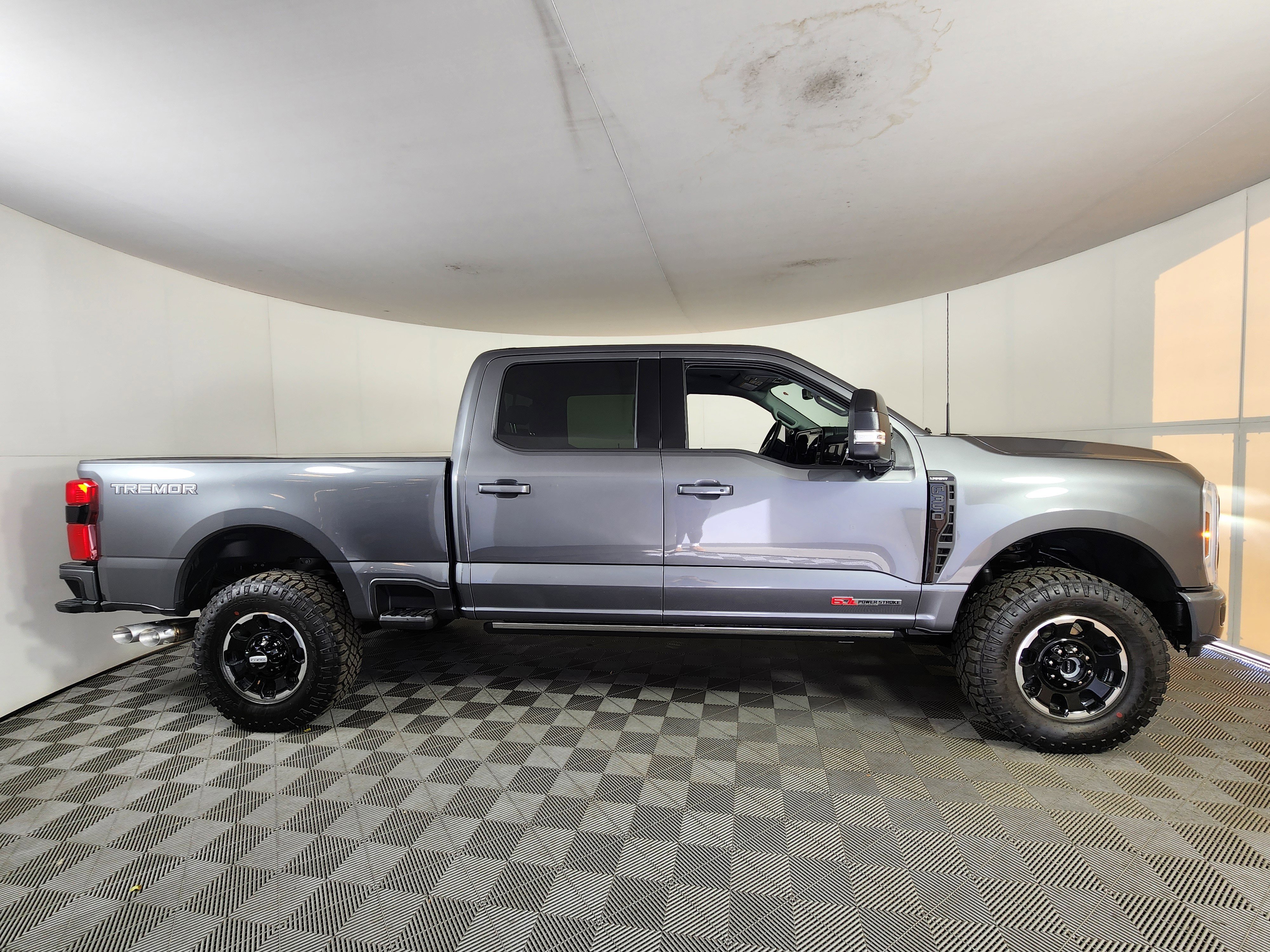 New 2026 Ford F350 Lariat image 8