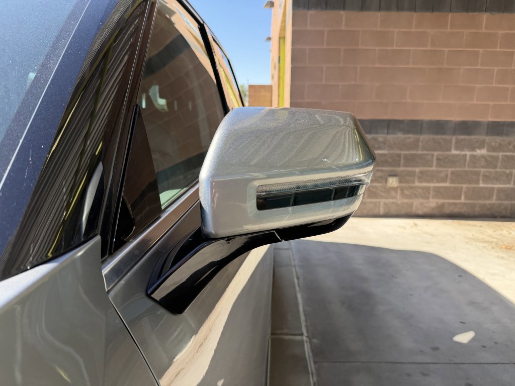 Used 2024 Kia EV9 Light Long Range RWD image 12