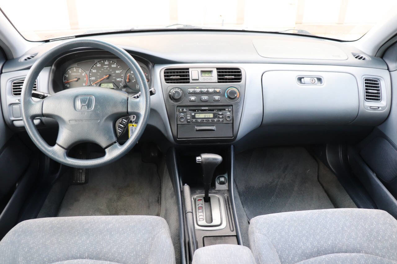 Used 2001 Honda Accord LX image 24