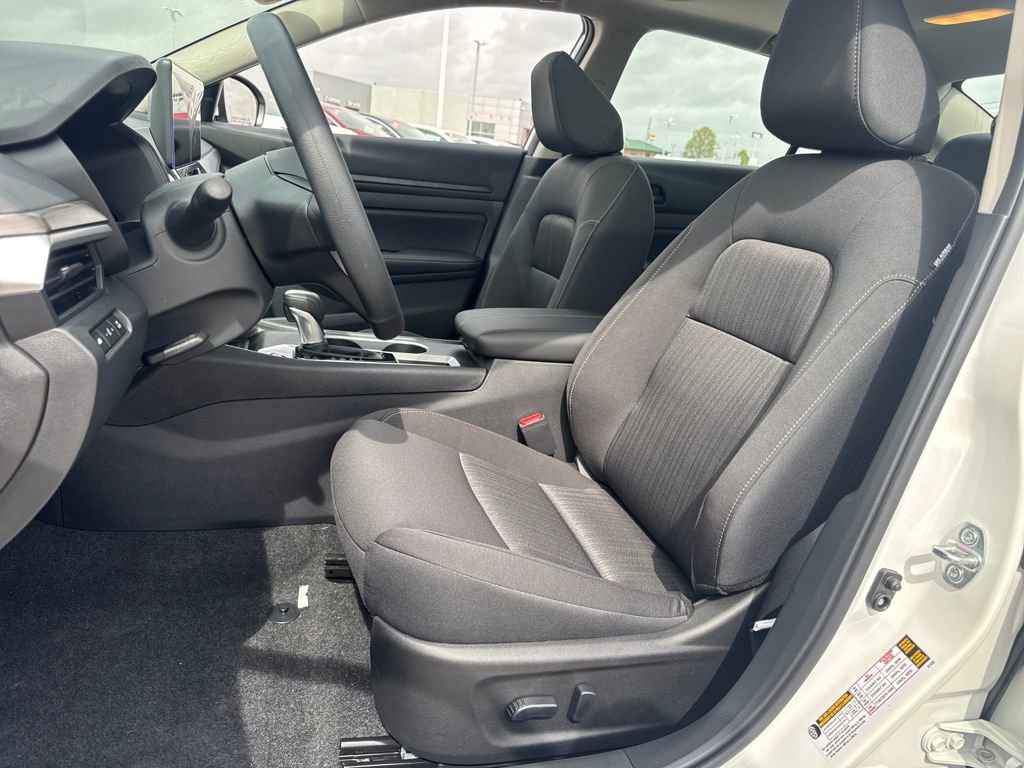 New 2026 Nissan Altima 2.5 SV w/ SV Special Edition Package FWD image 13