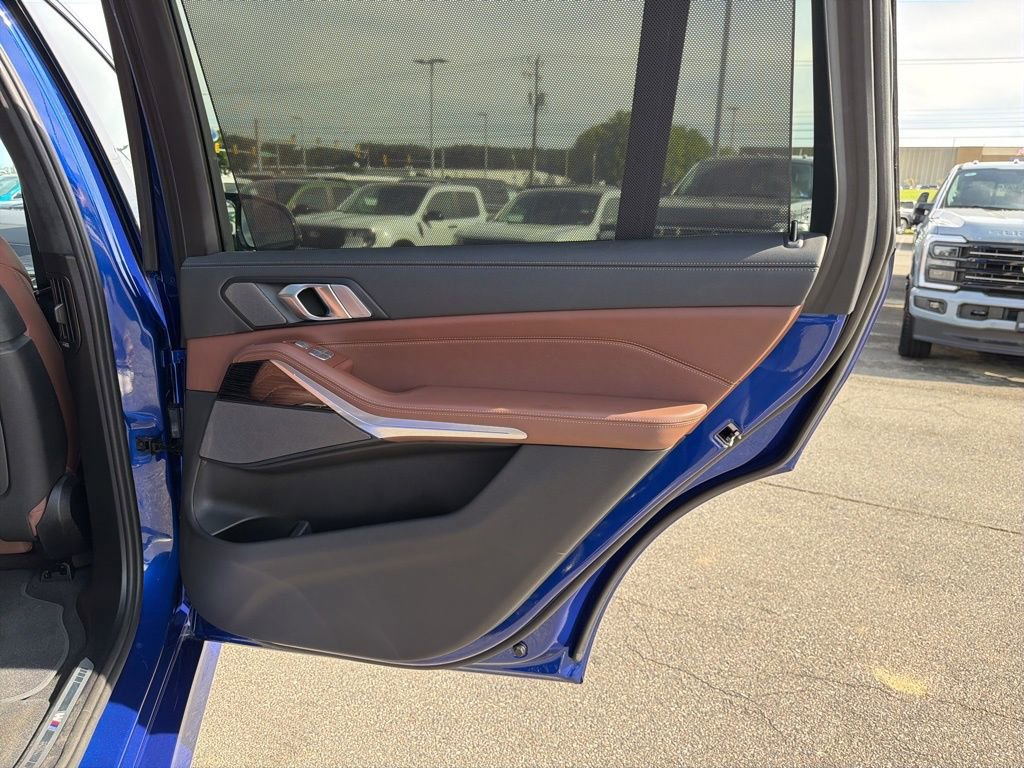 Used 2025 BMW X7 M60i w/ Executive Package AWD/4WD image 20