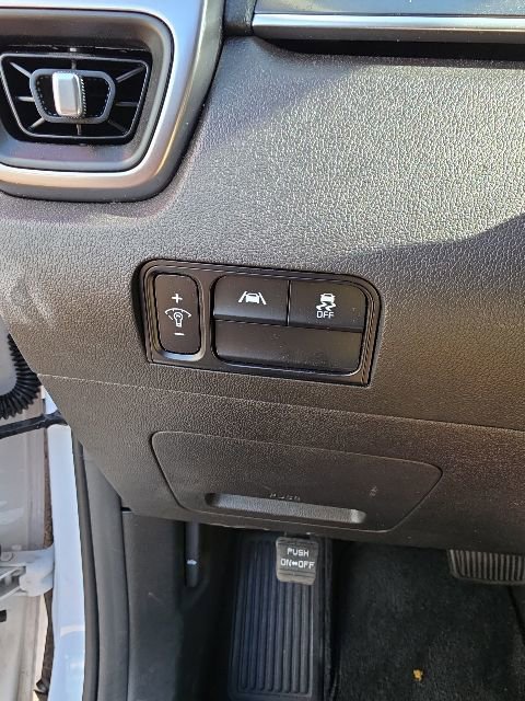 Used 2023 Kia Sorento LX FWD image 14
