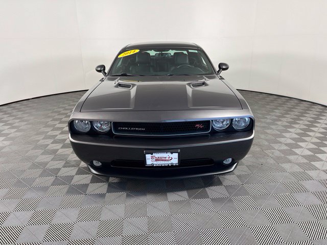 Used 2014 Dodge Challenger R/T Plus RWD image 2