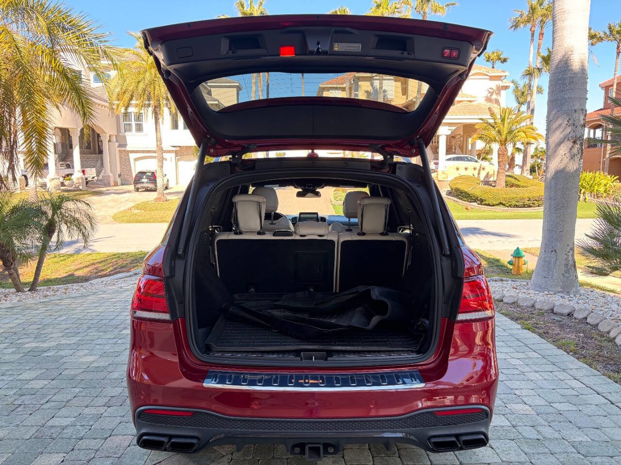 Used 2016 Mercedes-Benz GLE 63 AMG S w/ Driver Assistance Package image 94