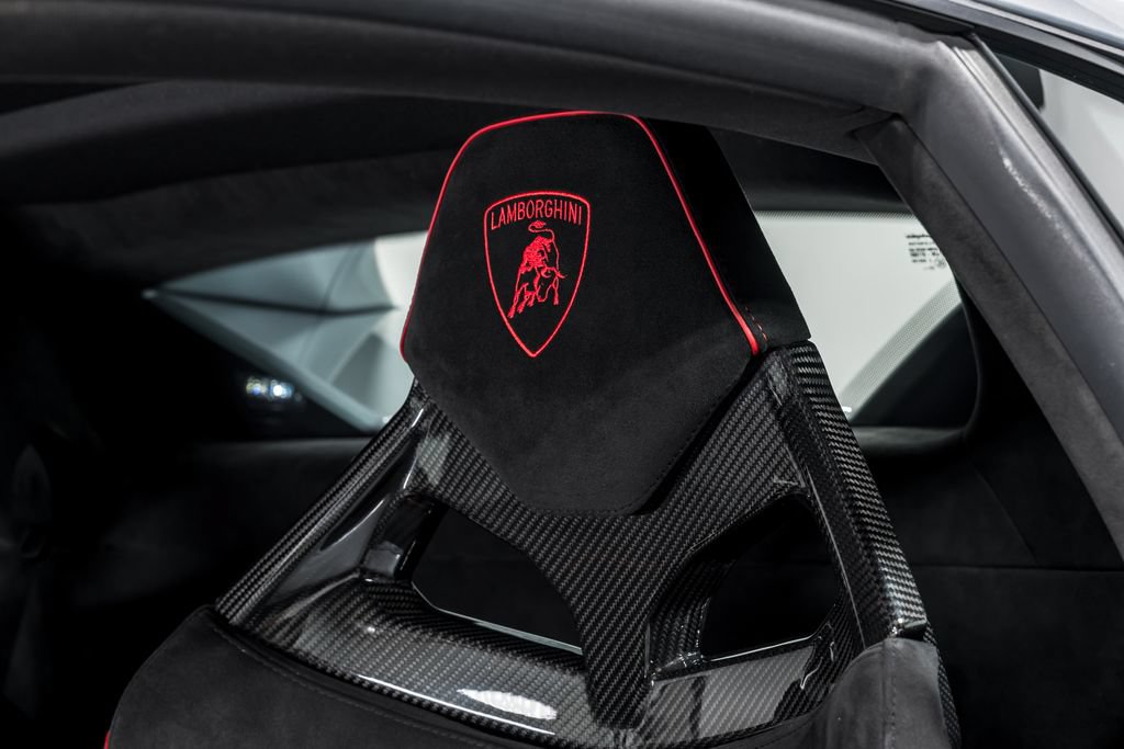 Used 2023 Lamborghini Huracan Tecnica RWD image 20