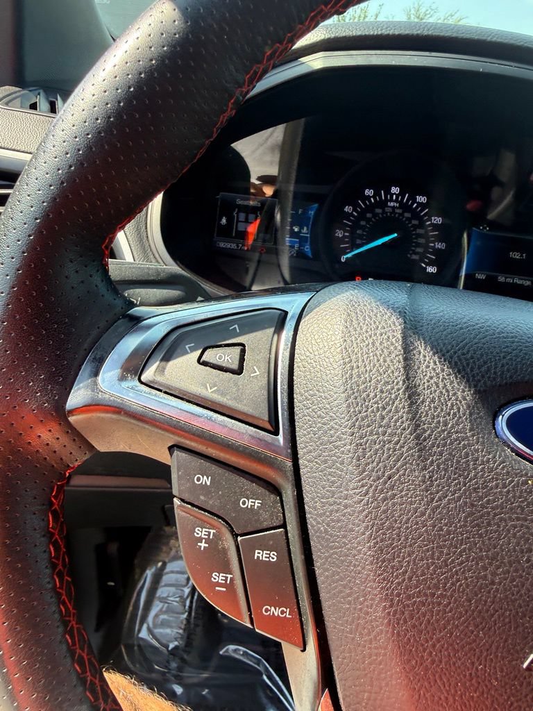 Used 2024 Ford Edge ST-Line AWD/4WD image 16