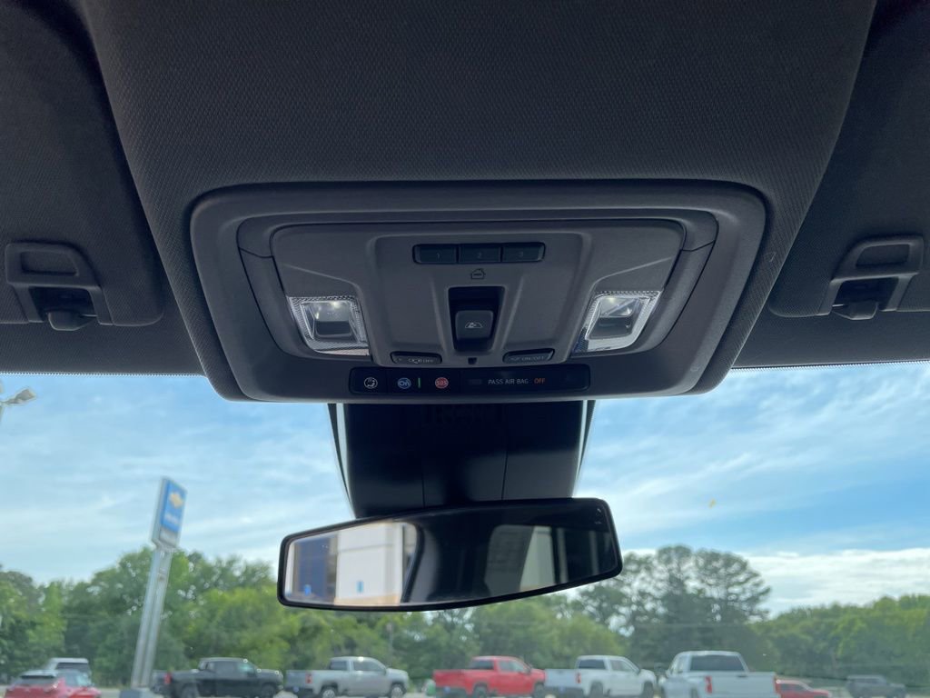 Used 2024 Chevrolet Silverado 1500 LT Trail Boss w/ Convenience Package II image 21