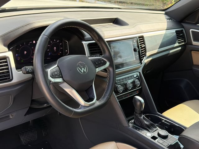Used 2023 Volkswagen Atlas Cross Sport SEL AWD/4WD image 20