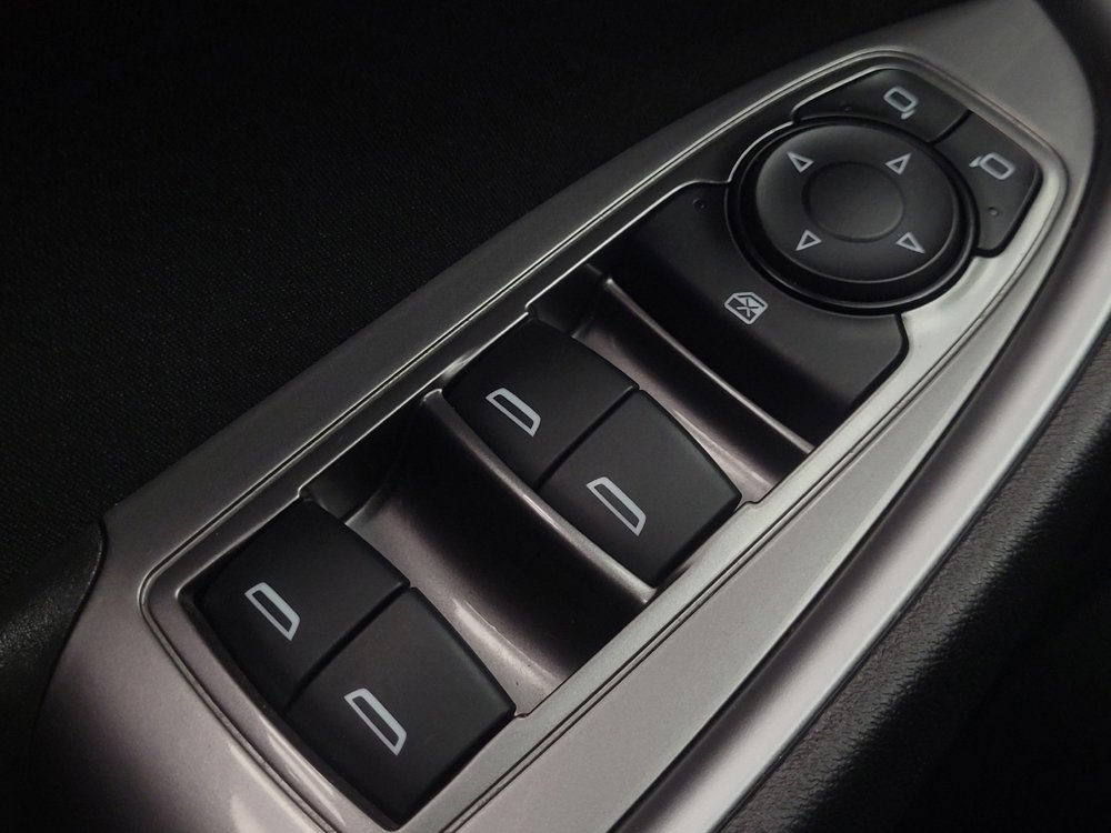 Used 2020 Chevrolet Malibu LS image 27