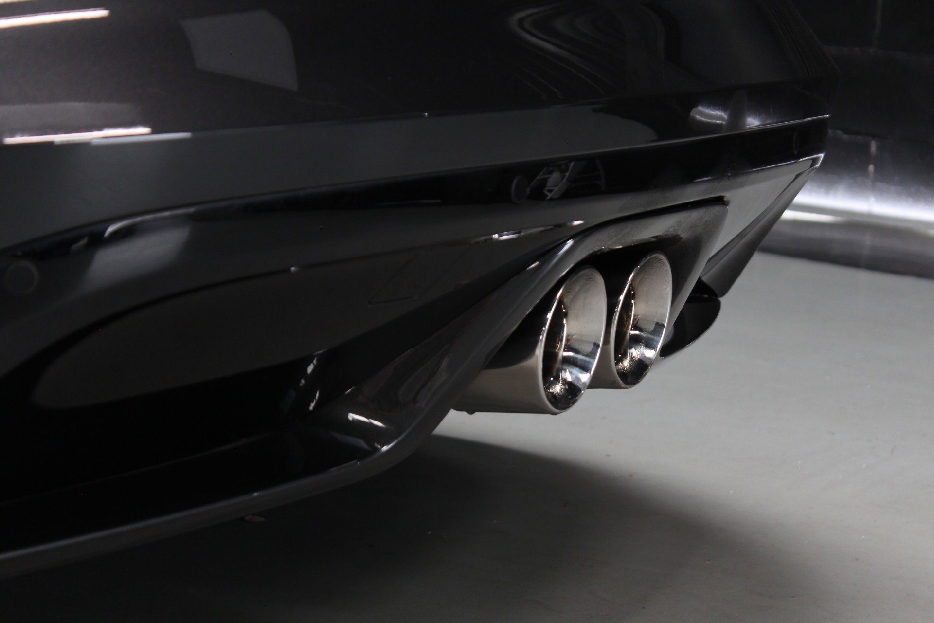 Used 2020 Jaguar F-TYPE R-Dynamic image 22