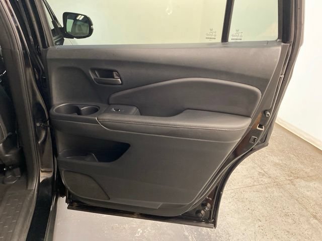 Used 2023 Honda Passport EX-L image 26