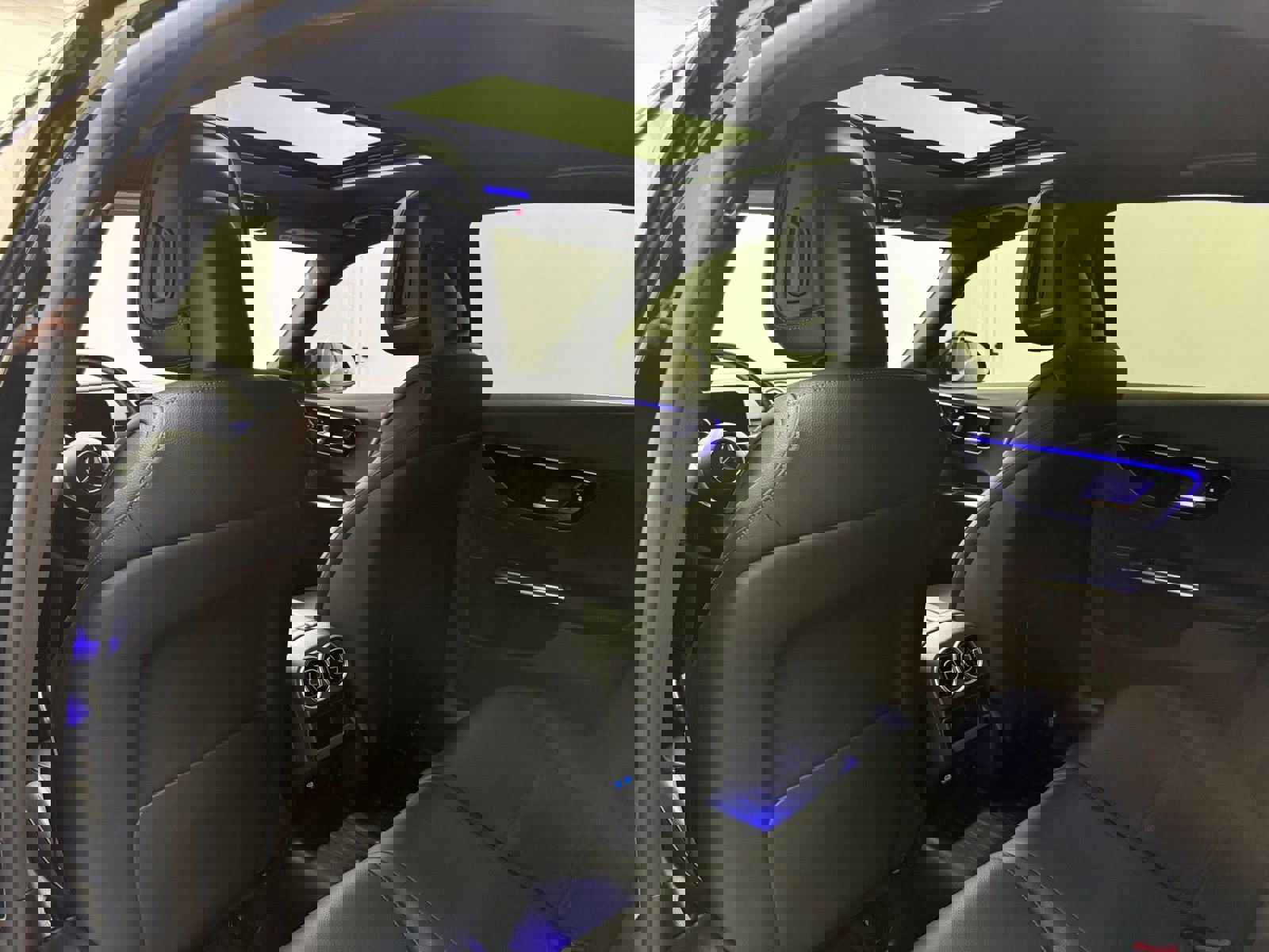 Used 2024 Mercedes-Benz C 300 C300 w/ Advanced USB Package image 44