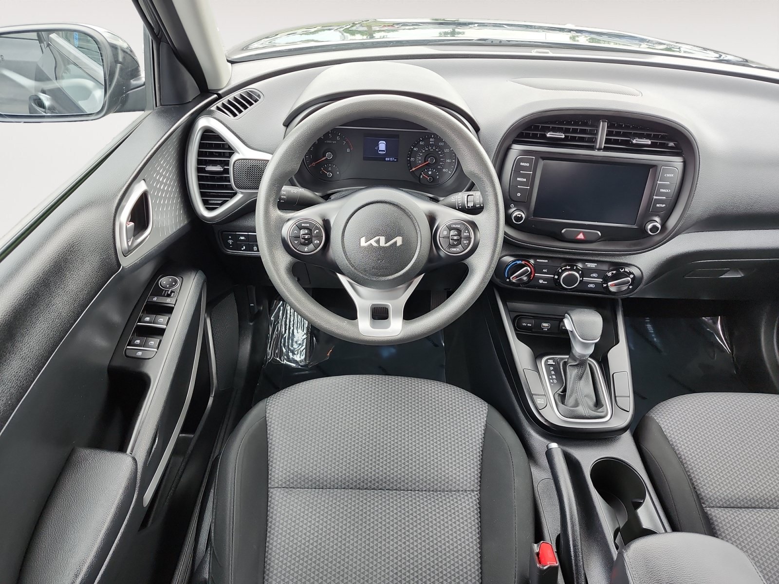 Used 2022 Kia Soul LX w/ Technology Package FWD image 10