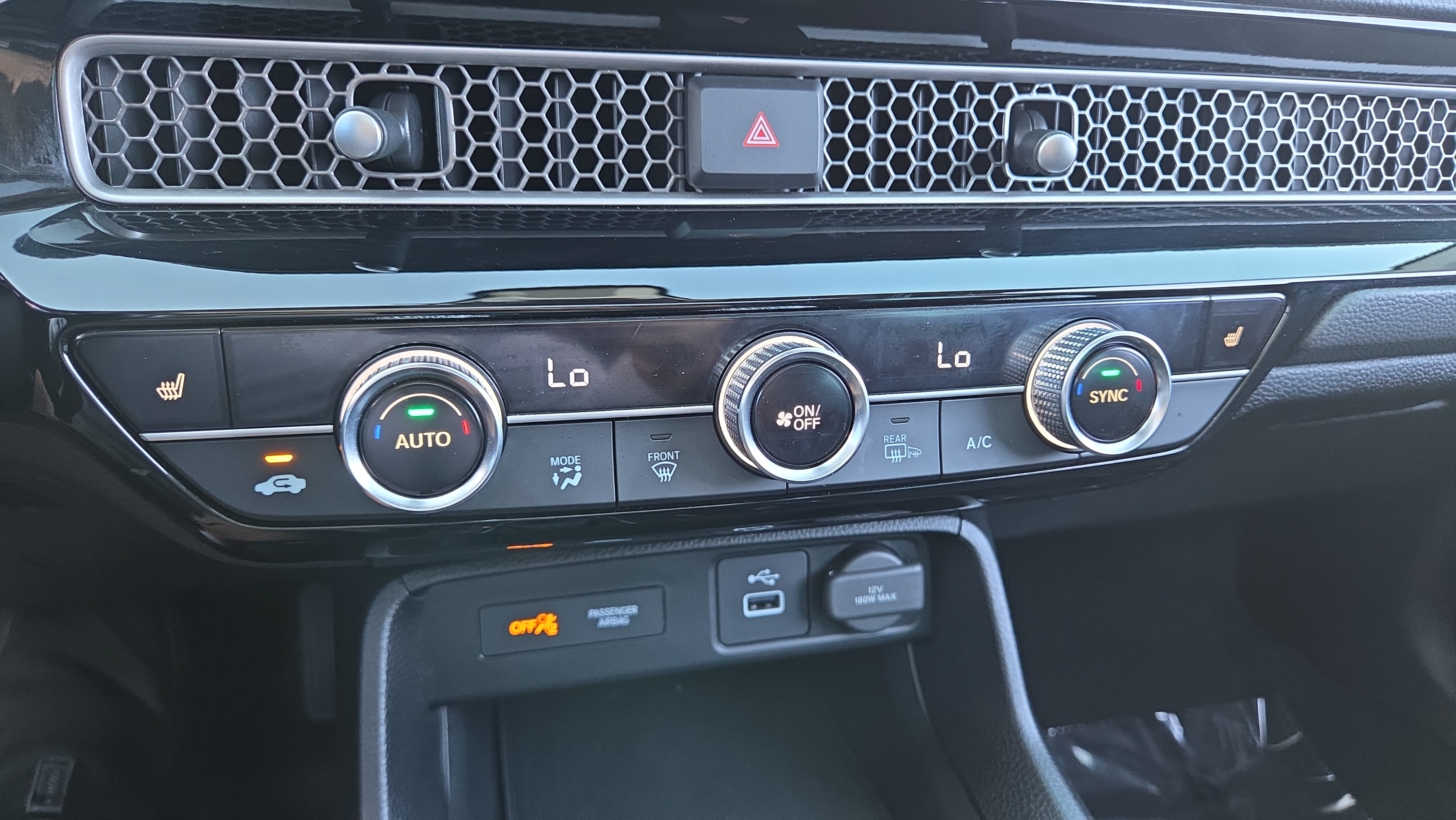 Certified 2024 Honda Civic EX image 33