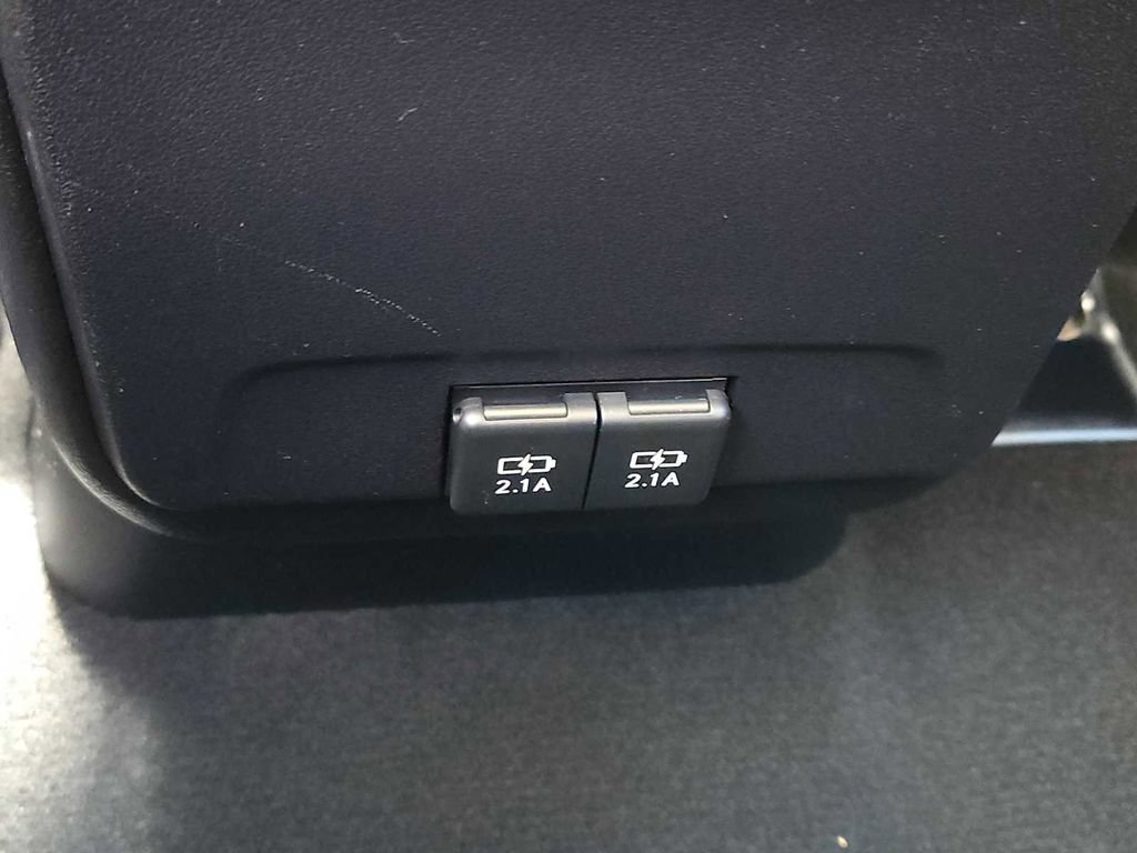 Used 2022 Lexus RX 450h AWD w/ Premium Package image 31