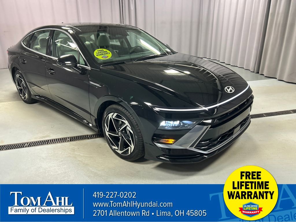 Used 2025 Hyundai Sonata SEL image 1