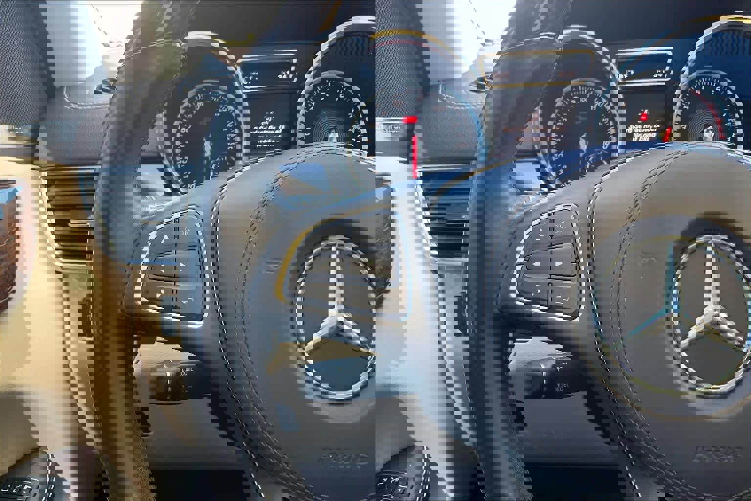 Used 2017 Mercedes-Benz GLS 450 4MATIC image 23