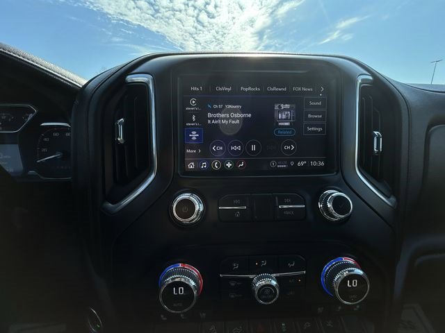 Certified 2023 GMC Sierra 2500 AT4 w/ Gooseneck/5TH Wheel Package image 13