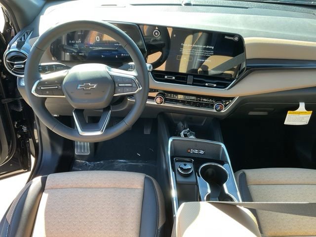 New 2026 Chevrolet Equinox ACTIV w/ Convenience Package III image 15