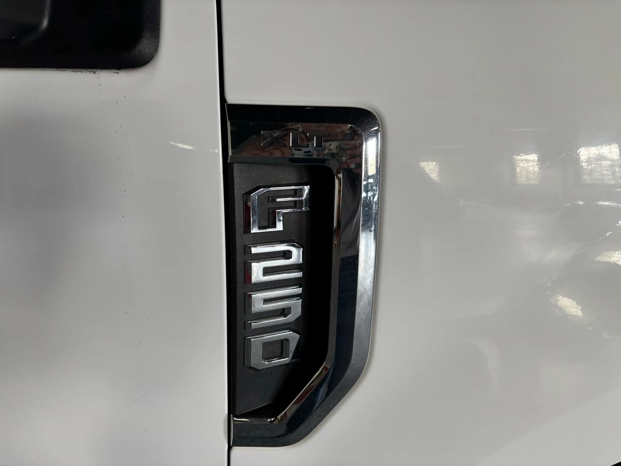 Used 2017 Ford F250 XLT w/ XLT Value Package image 14