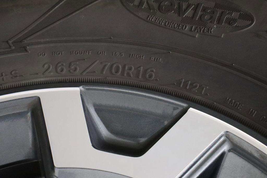 Used 2021 Toyota Tacoma TRD Off-Road image 43