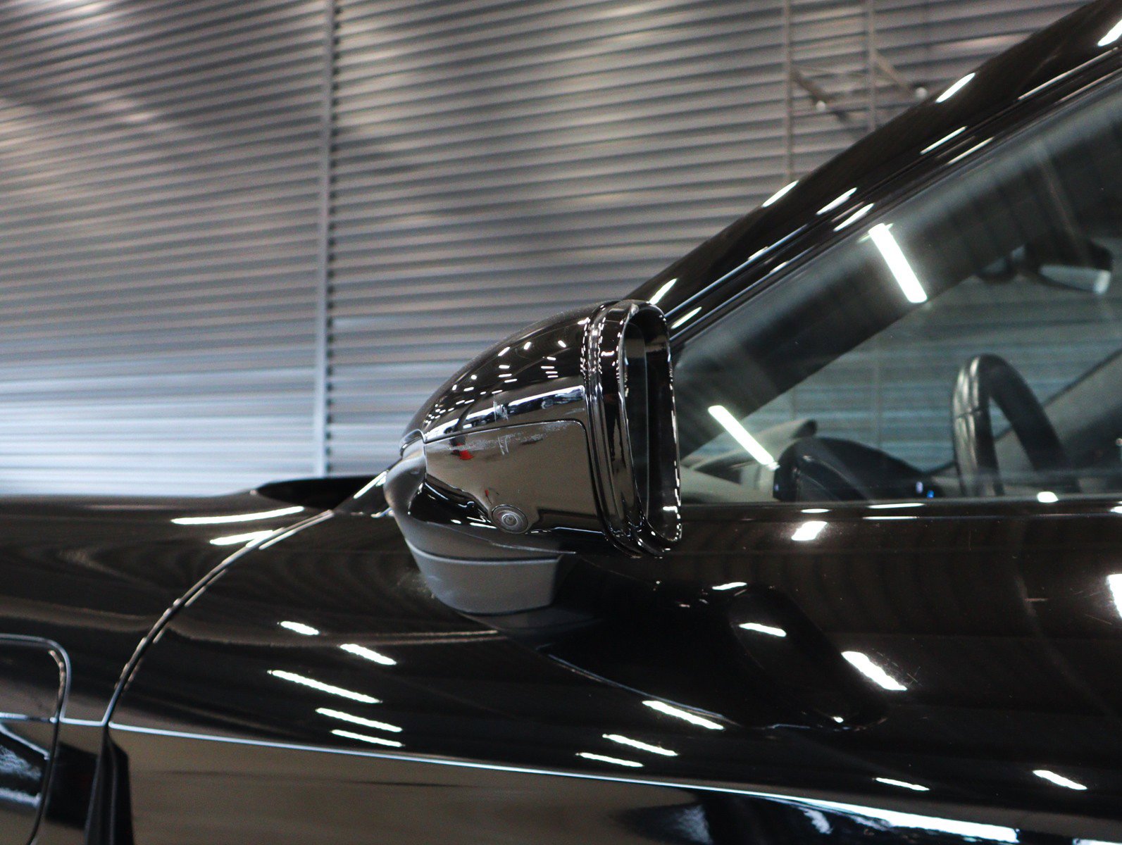 Used 2021 Porsche Taycan Turbo image 12