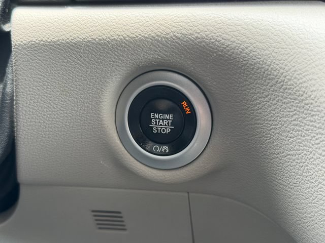 Used 2024 Chrysler Voyager LX FWD image 34
