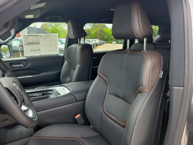New 2026 Nissan Armada SL AWD/4WD image 18