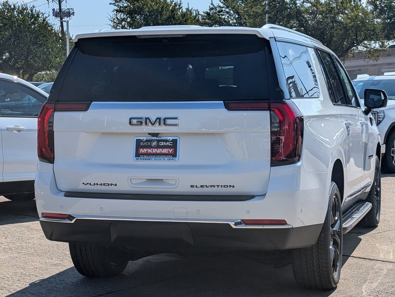 New 2026 GMC Yukon XL Elevation RWD image 4