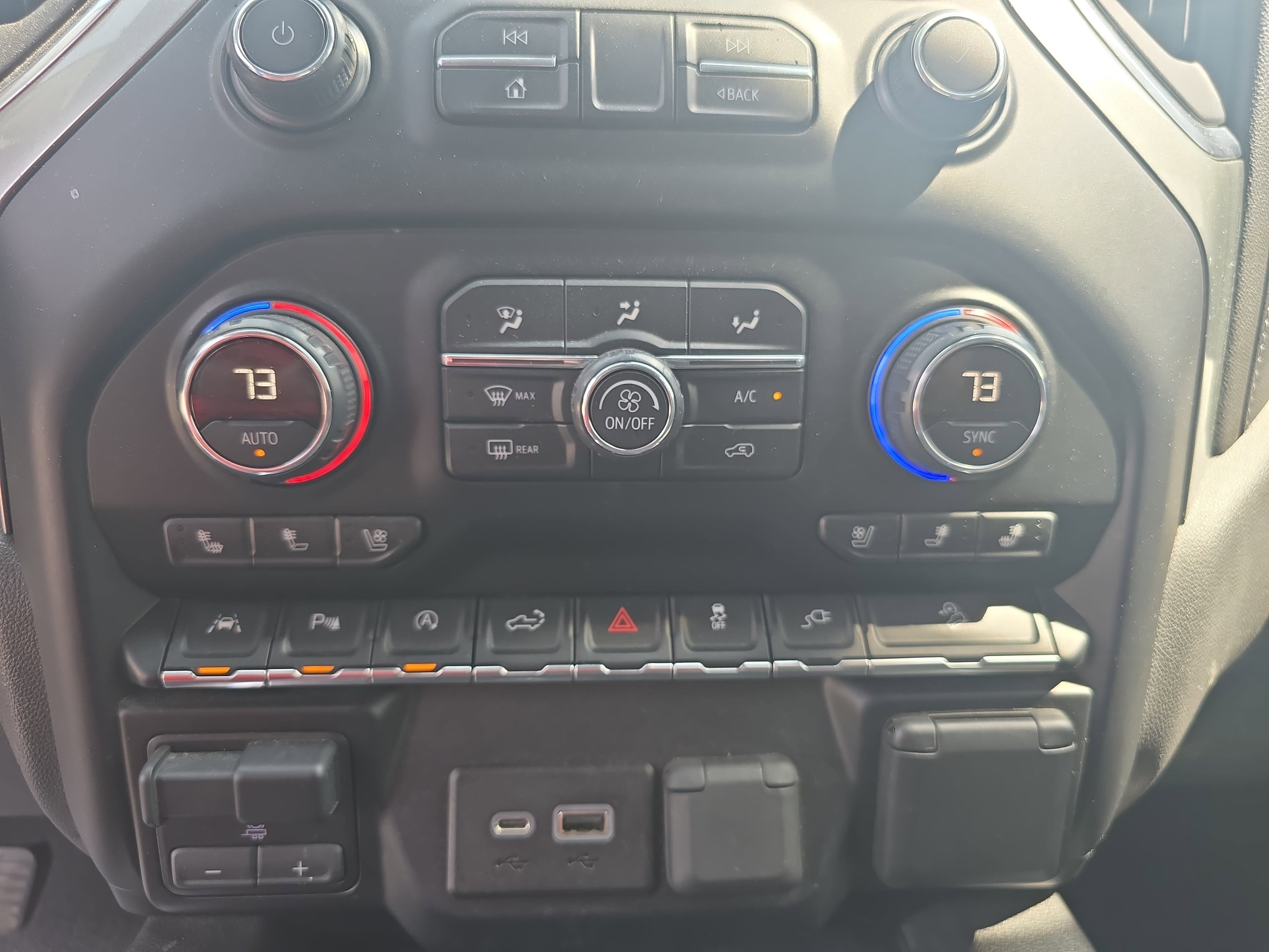 Used 2019 Chevrolet Silverado 1500 LTZ w/ LTZ Plus Package AWD/4WD image 20