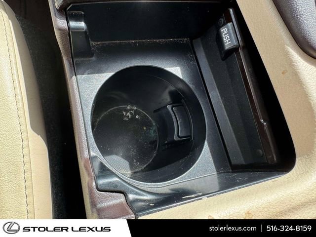 Used 2016 Lexus ES 350 w/ Luxury Package w/Wood Trim FWD image 38