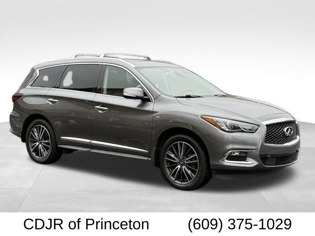 Used 2019 INFINITI QX60 Luxe w/ Sensory Package AWD/4WD image 1