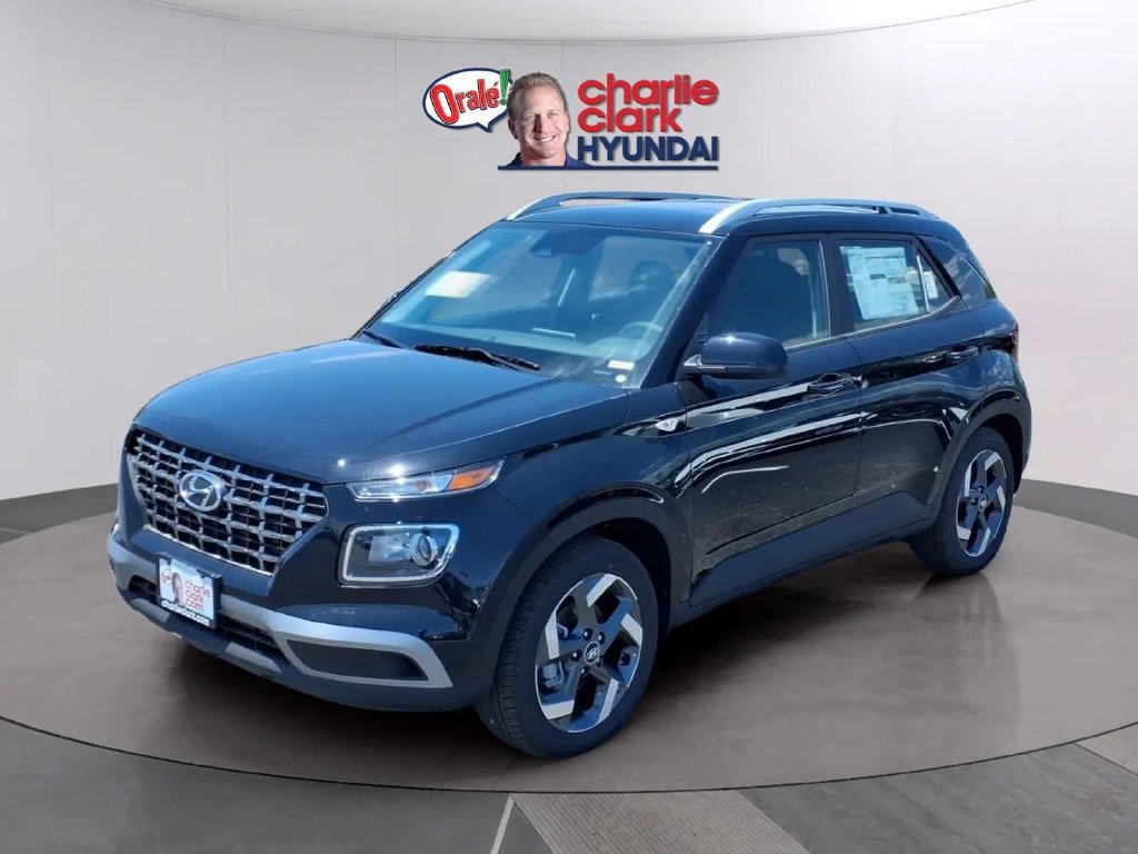 New 2026 Hyundai Venue SEL FWD image 1
