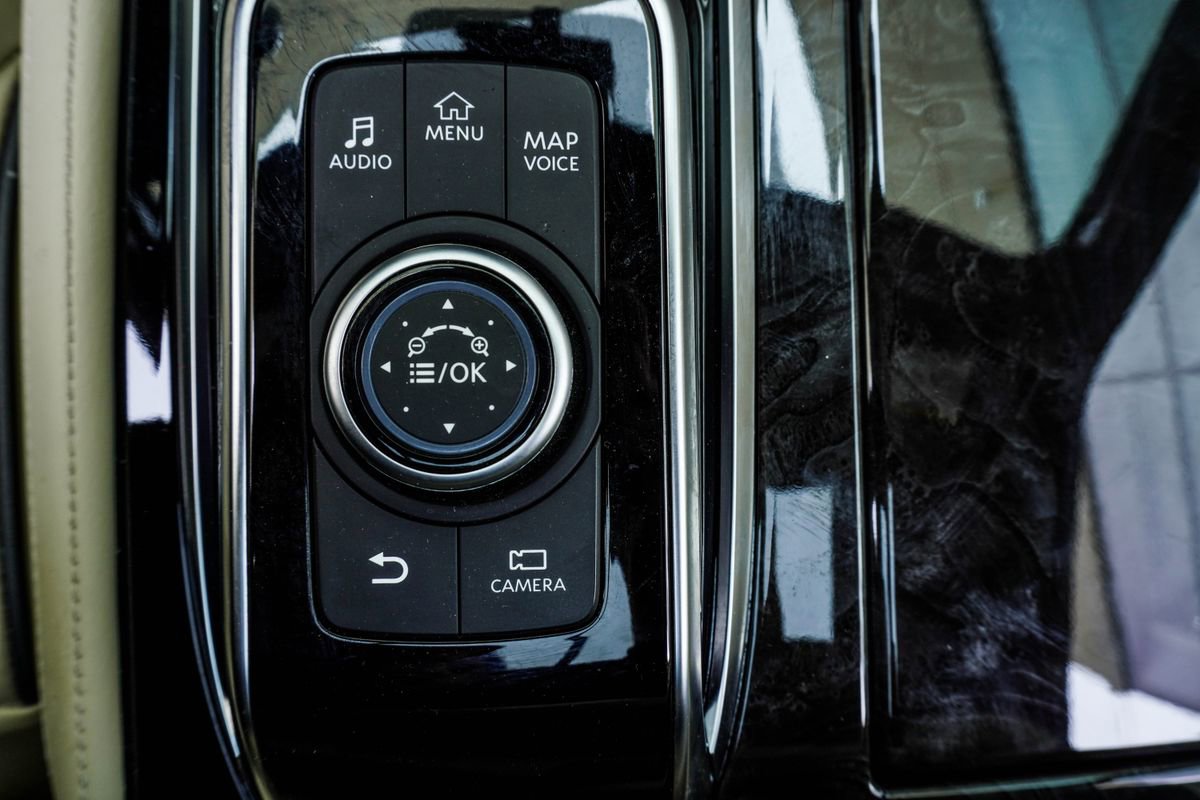 Certified 2024 INFINITI QX80 Sensory image 21