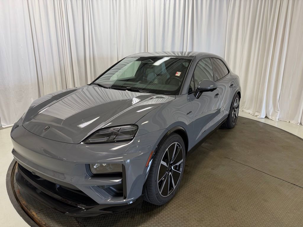 Certified 2025 Porsche Macan Turbo Electric image 38