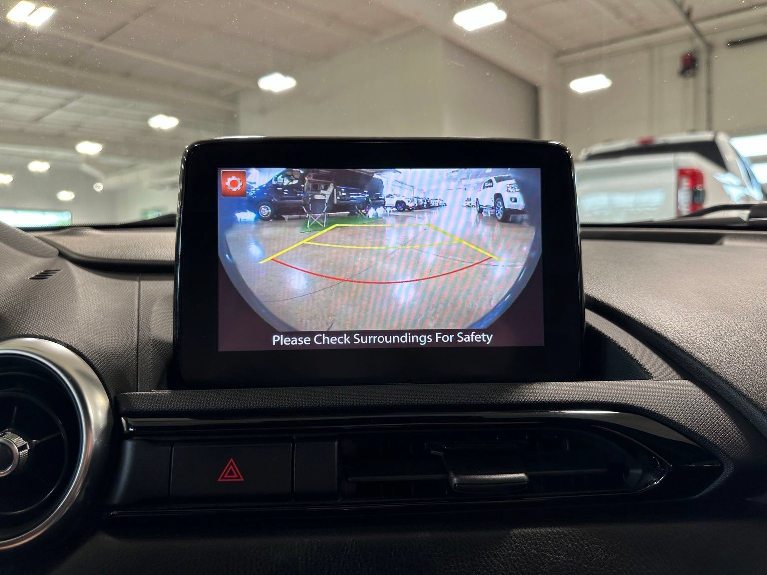 Used 2019 MAZDA MX-5 Miata RF Grand Touring RWD image 28
