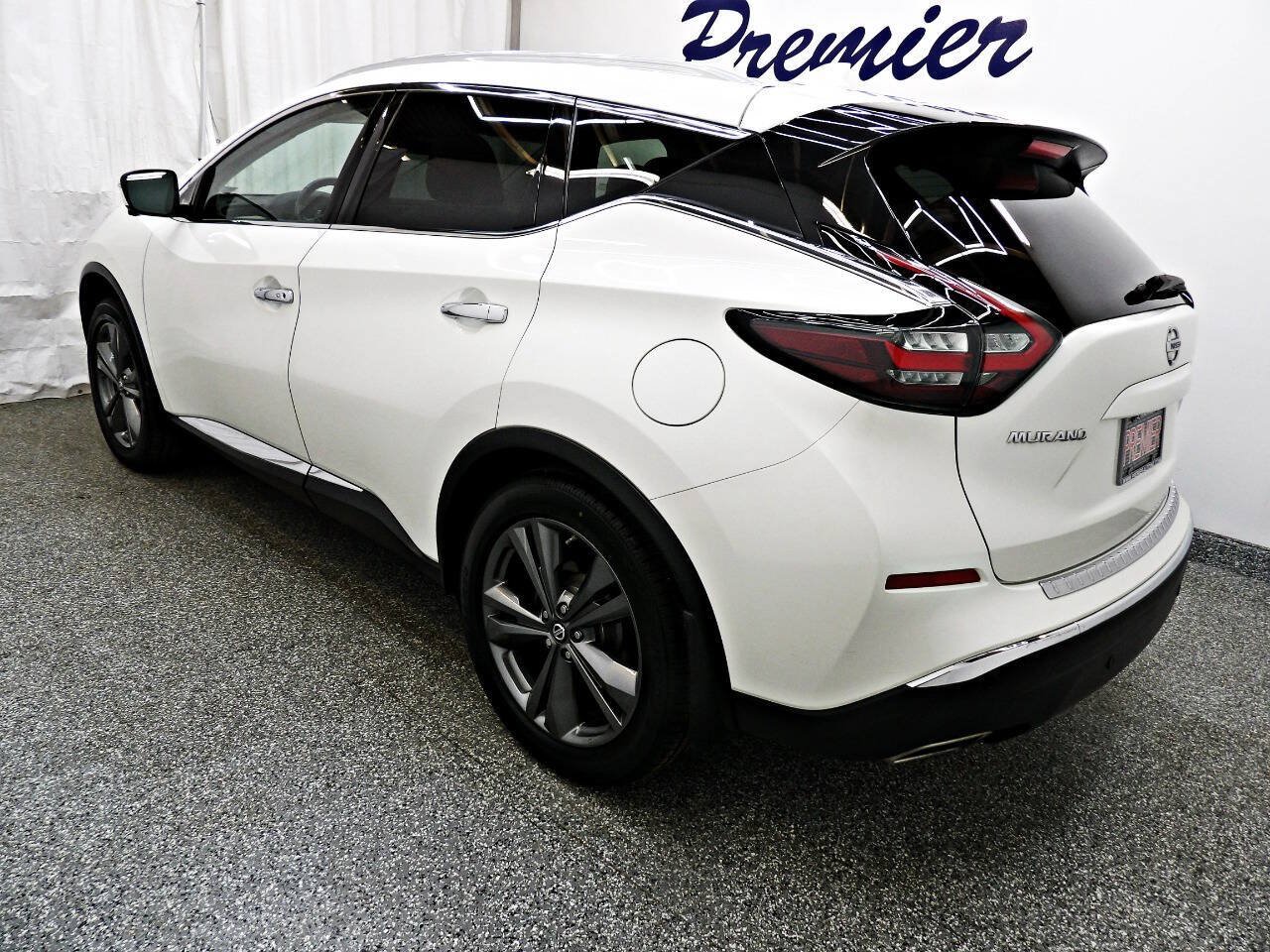Used 2019 Nissan Murano Platinum w/ Cargo Package AWD/4WD image 4