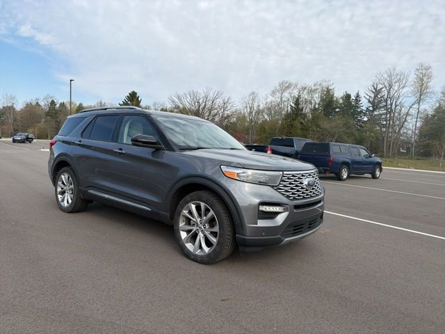 Used 2021 Ford Explorer Platinum w/ Equipment Group 601A AWD/4WD image 7